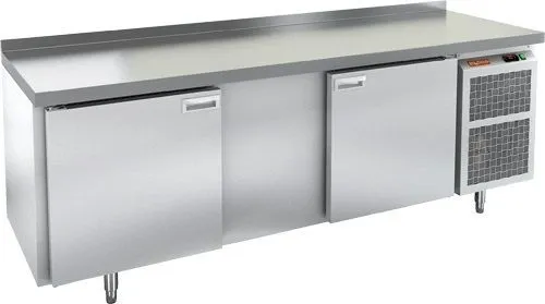 Стол холодильный для кегов Hicold BR1-11/SNK L W