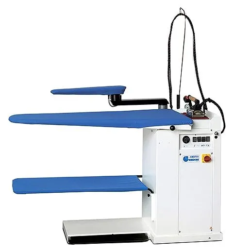 Гладильный стол Ghidini Ambria