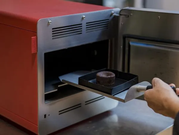 Печь комбинированная MyChef Quick 1T QT11FR1D красная