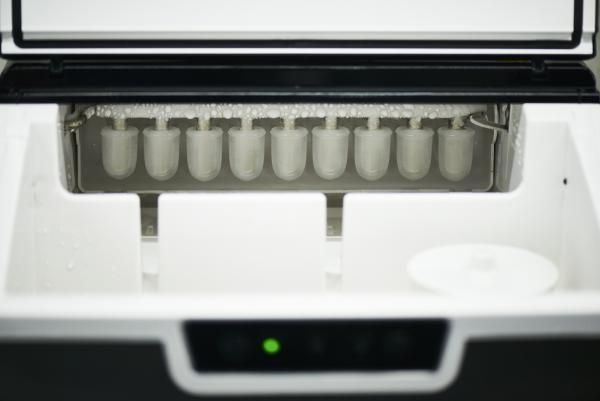 Льдогенератор Cooleq ZB-22C с измельчителем