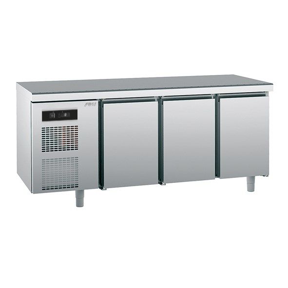 Стол холодильный SAGI KUBM