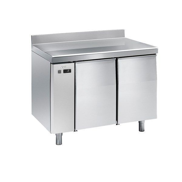 Стол холодильный SAGI KIRAA