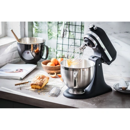 Миксер планетарный KitchenAid Artisan 5KSM185PSEBK 4.8 л чугун