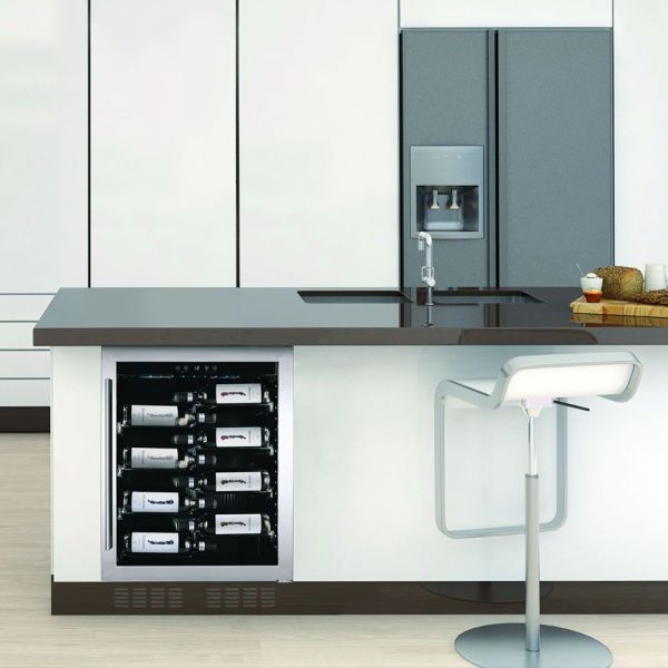 Шкаф винный Dunavox DAU-40.138SS