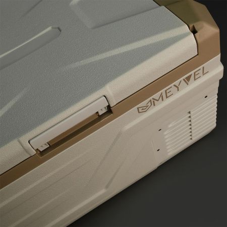 Автомобильный холодильник переносной Meyvel AF-F40