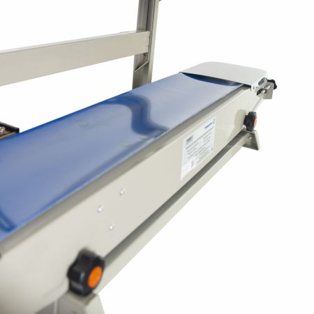 Запайщик пакетов роликовый Foodatlas FR-900 (вертикальный)