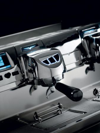 Кофемашина Victoria Arduino VA388 Black Eagle 2 gr