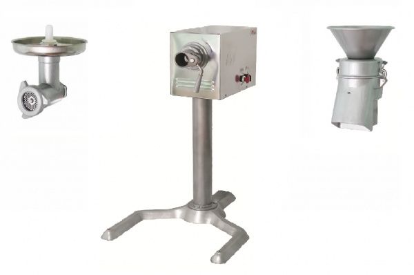 Универсальная кухонная машина Торгмаш УКМ-06-12П