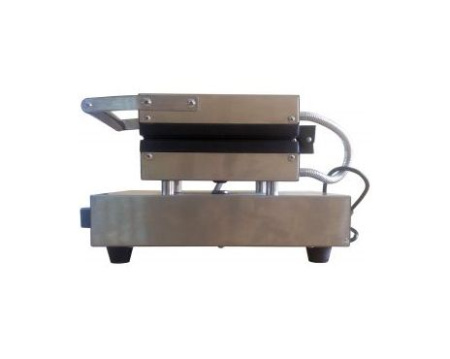 Вафельница Enigma IWB-1S