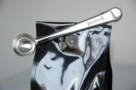 Ложка для кофе Joefrex с клипсой 7 гр