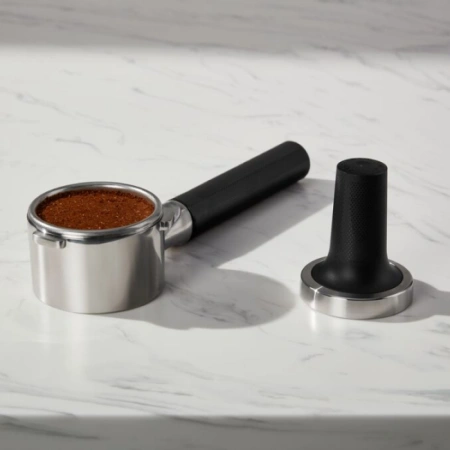 Полуавтоматическая кофемашина KitchenAid 5KES6551EBK черный чугун