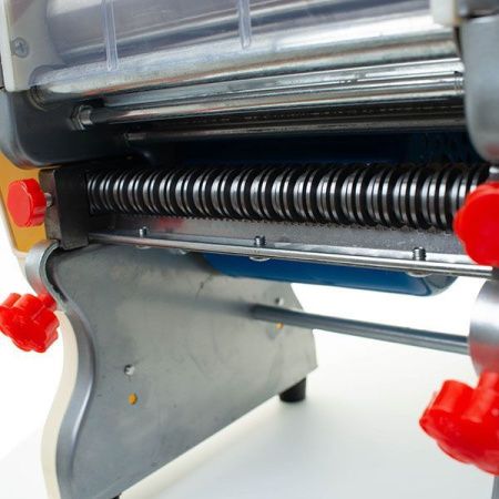 Тестораскатка-лапшерезка Foodatlas DHH-220CM