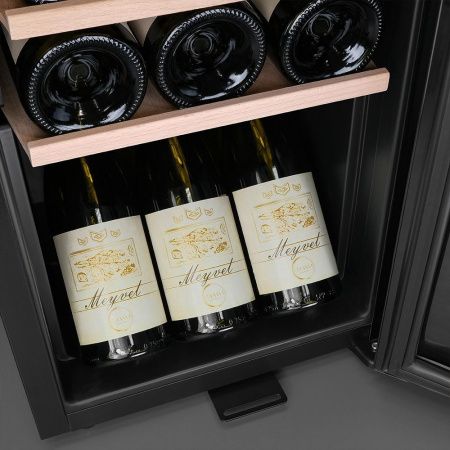 Шкаф винный Meyvel MV18-KBF1