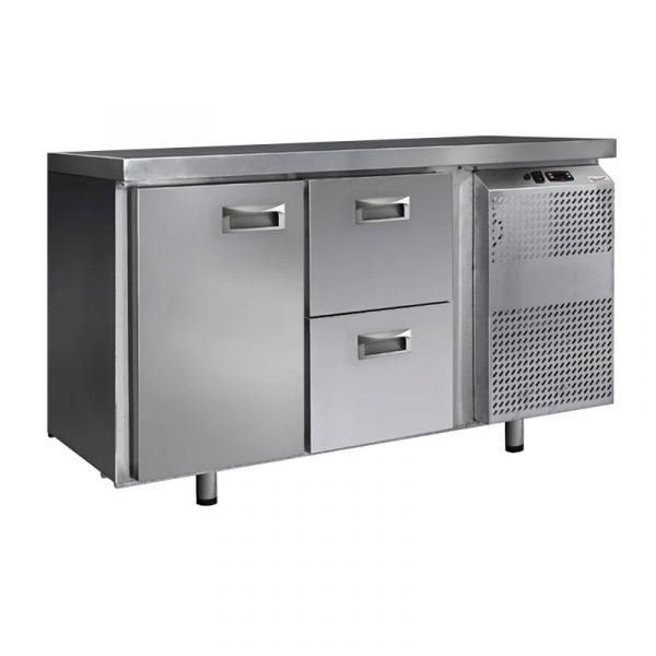 Стол холодильный Финист УХС-700-1/2