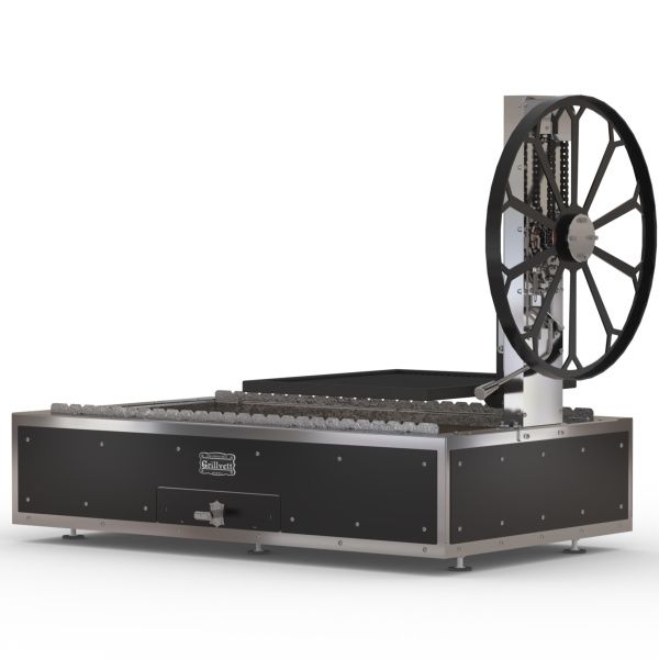 Гриль угольный GrillVett Corvette M черный