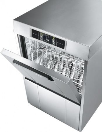 Стаканомоечная машина Smeg UG420D
