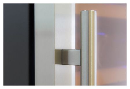 Шкаф винный Cold Vine C66-KSF2