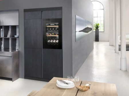 Шкаф винный Liebherr EWTGB 1683