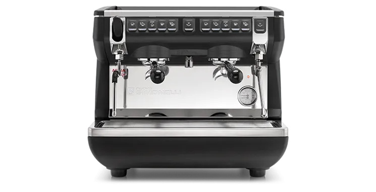 Кофемашина nuova Simonelli Appia Life 2gr. Рожковая кофемашина nuova Simonelli Appia II 2 гр. Appia Life Compact 2gr s. Nuova Simonelli Appia Life 2gr v 220v Red+High Groups+economizer.